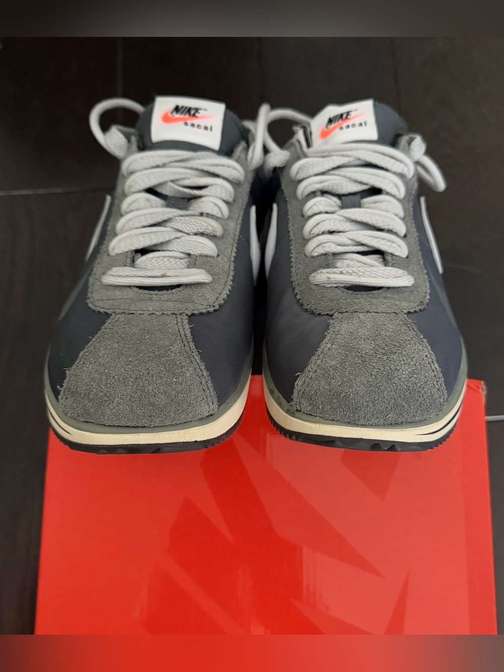 Nike 2022 Sacai x Zoom Cortez SP ‘Iron Grey’ (10.5)
Grey Dual-Tongue Sneakers - Picture 4 of 11